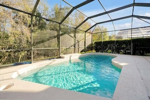 Indoor pool, a heated pool - 5-Star Gem in Kissimmee with Game Room (Kissimmee)
