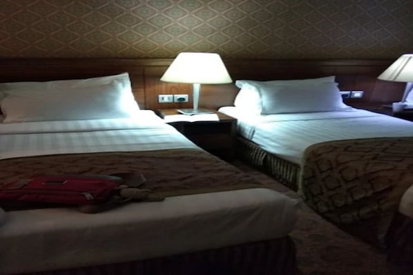 Room - Nozol Al Falah (Madinah)