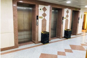 Interior - Nozol Al Falah (Madinah)