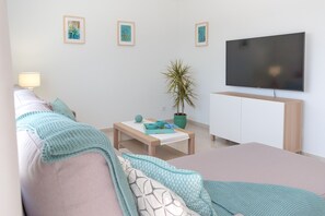 2 makuuhuonetta, tallelokero huoneessa, ilmainen Wi-Fi, vuodevaatteet