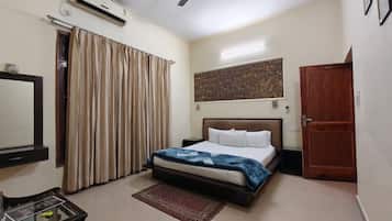 Deluxe-dobbeltværelse - byudsigt | Gratis Wi-Fi