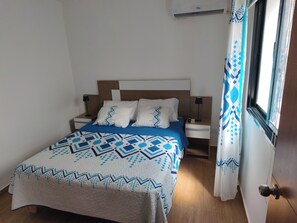 1 Schlafzimmer, Bügeleisen/Bügelbrett, kostenloses WLAN, Bettwäsche
