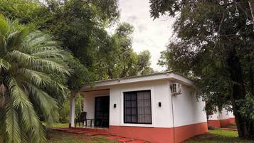 Wi-Fi gratuit, draps fournis