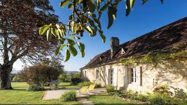 Unclassified image, 1 of 35, button - Hameau du Dropt - Périgord - sleeps 6 to 33 (Plaisance)