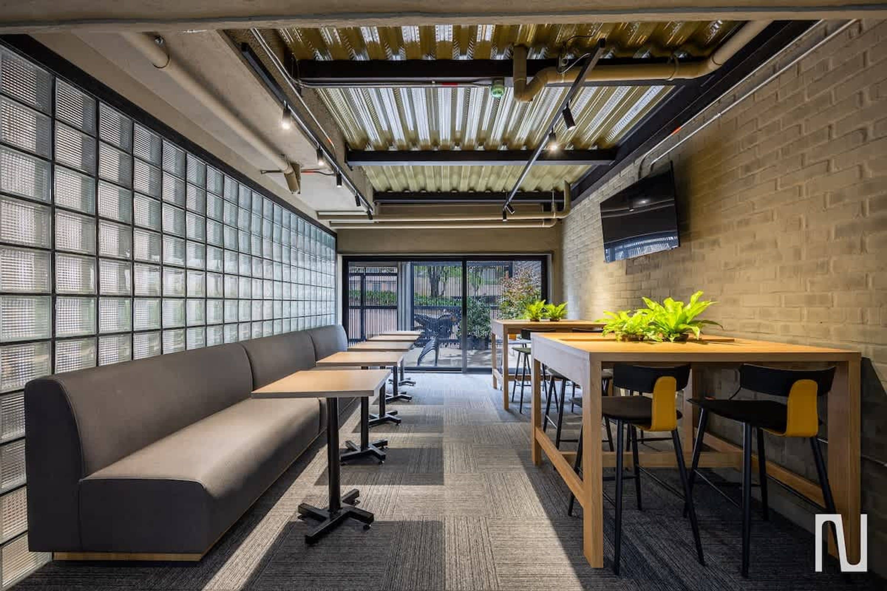 4 habitaciones y acceso a internet 