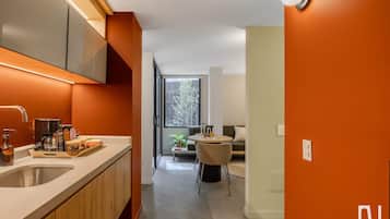 1 habitación y acceso a internet