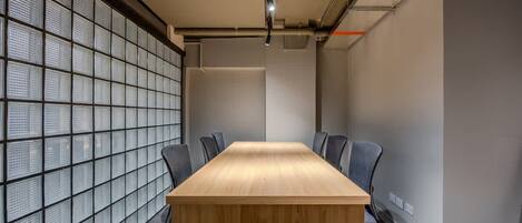 Lägenhet - rökare | 4 sovrum och internet