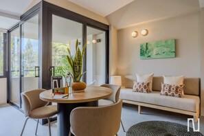 Apartment, Raucher | 4 Schlafzimmer, Internetzugang