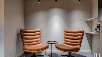 Apartment, Smoking | 1 bedroom, Internet