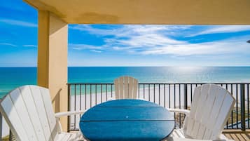 Condo, 1 habitación | Restaurante al aire libre