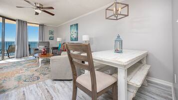 Condo, 2 Bedrooms | Interior