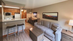 Living area - Cahilty #347 Hotel Room (Sun Peaks)