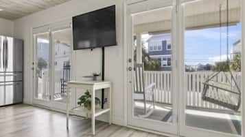 Villa, 3 Bedrooms | Interior