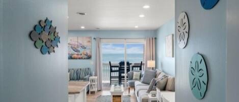 Villa, 3 Bedrooms | Living area