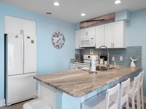 Villa, 3 Bedrooms | Private kitchen | Fridge, oven, coffee/tea maker - Turtle Cove2-newly Listed 2025 3 Bedroom Villa (Kure Beach)