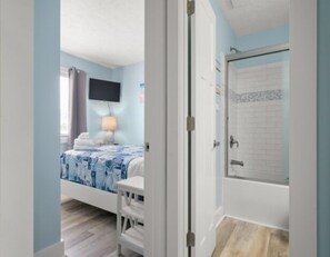 Villa, 3 Bedrooms | 3 bedrooms, iron/ironing board, free WiFi - Turtle Cove2-newly Listed 2025 3 Bedroom Villa (Kure Beach)