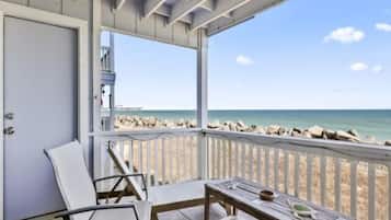 Villa, 1 Bedroom | Property grounds