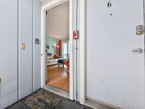 Villa, 1 Bedroom | Interior - A Sea Escape 1 Bedroom Villa (Carolina Beach)