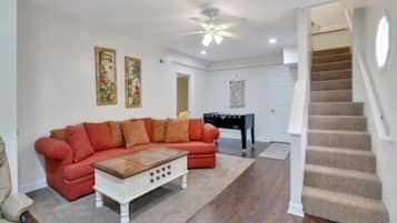 Villa, 5 Schlafzimmer | Wohnbereich