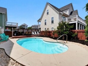 Villa, 5 Bedrooms | Pool