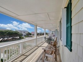 Villa, 5 Bedrooms | Terrace/patio