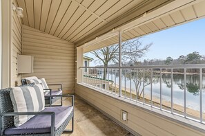 Condo, 2 Bedrooms | Property grounds - Clearwater Golden Escape On Lake Hamilton 2 Bedroom Condo (Hot Springs)