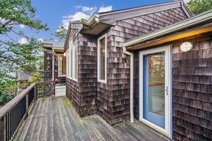 Exterior detail - Pacific Vista - Ocean Views! (Cannon Beach)