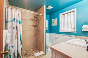 Upper Level Primary Bathroom at Spruce Street Retreat - Spruce Street Retreat - New Pet Friendly Listing! (Cannon Beach)