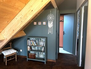 Interior - Spacious House for 4 People (Gouville-sur-Mer)