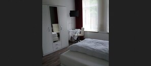Basic Double Room - Hotel stückers (Wilster)
