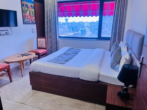 Premium Room, City View | Laptop workspace, free WiFi, bed sheets - Andies Hotel (Kharar)