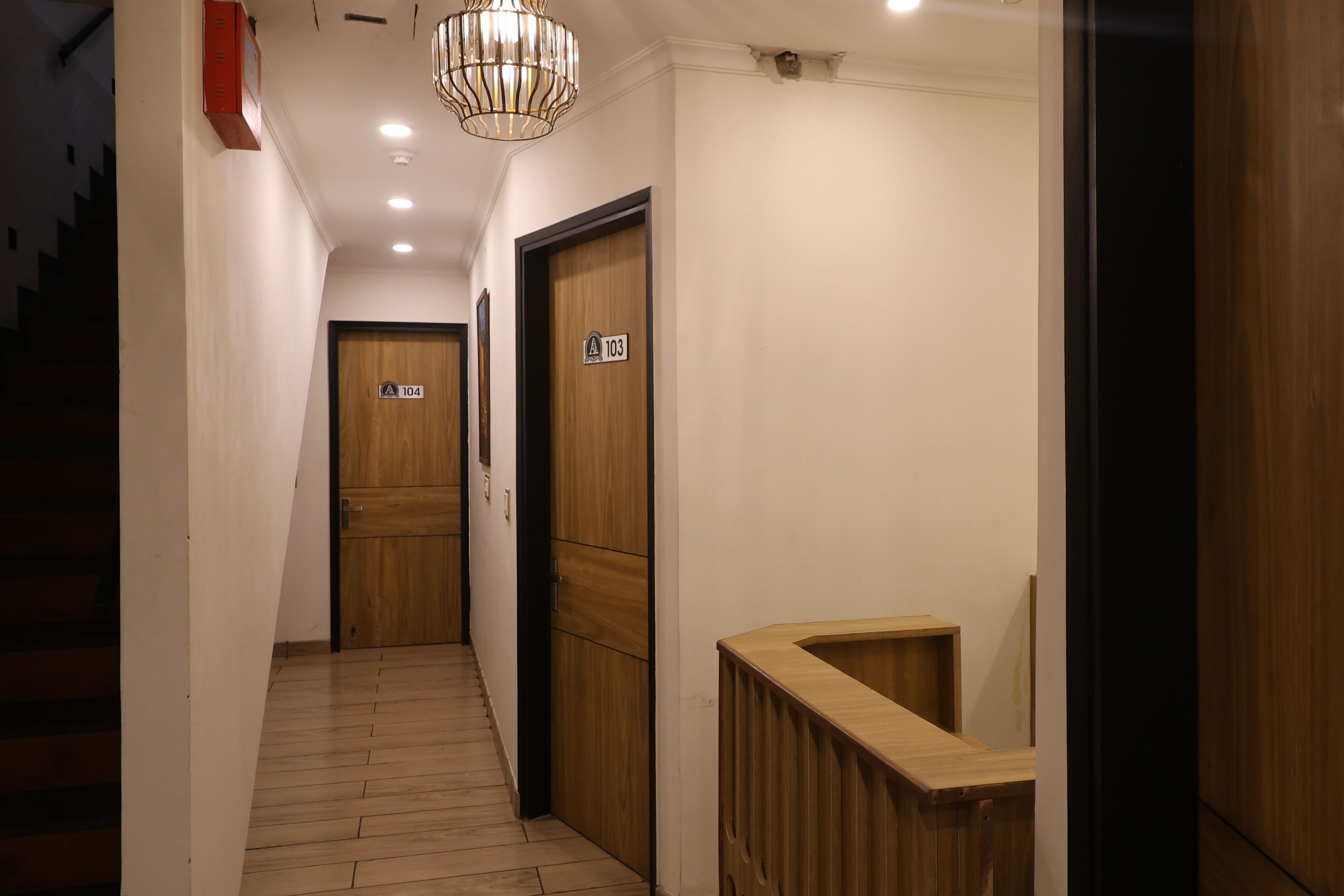 المنشأة من الداخل