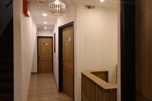 Interior - Andies Hotel (Kharar)