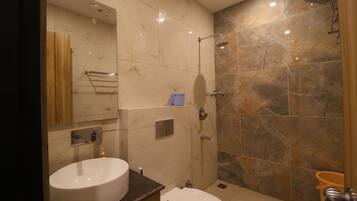 Shower, free toiletries, towels, soap