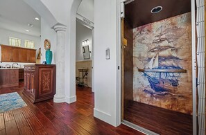 Interior - Luxury Beach House~Free Golf Cart~Private Hot Tub~2 Pools~Sleeps 12 (Destin)