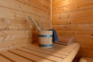 Sauna - Apartment with Sea View, Sauna, and High-Quality Furnishings (Sierksdorf)