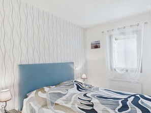 1 bedroom - Grau d'Agde: 2-room apartment, pool, 4 people (Le Grau d'Agde)