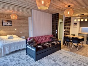 1 bedroom, free WiFi - Central Les Gets apartment, 4 guests, parking (Les Gets)