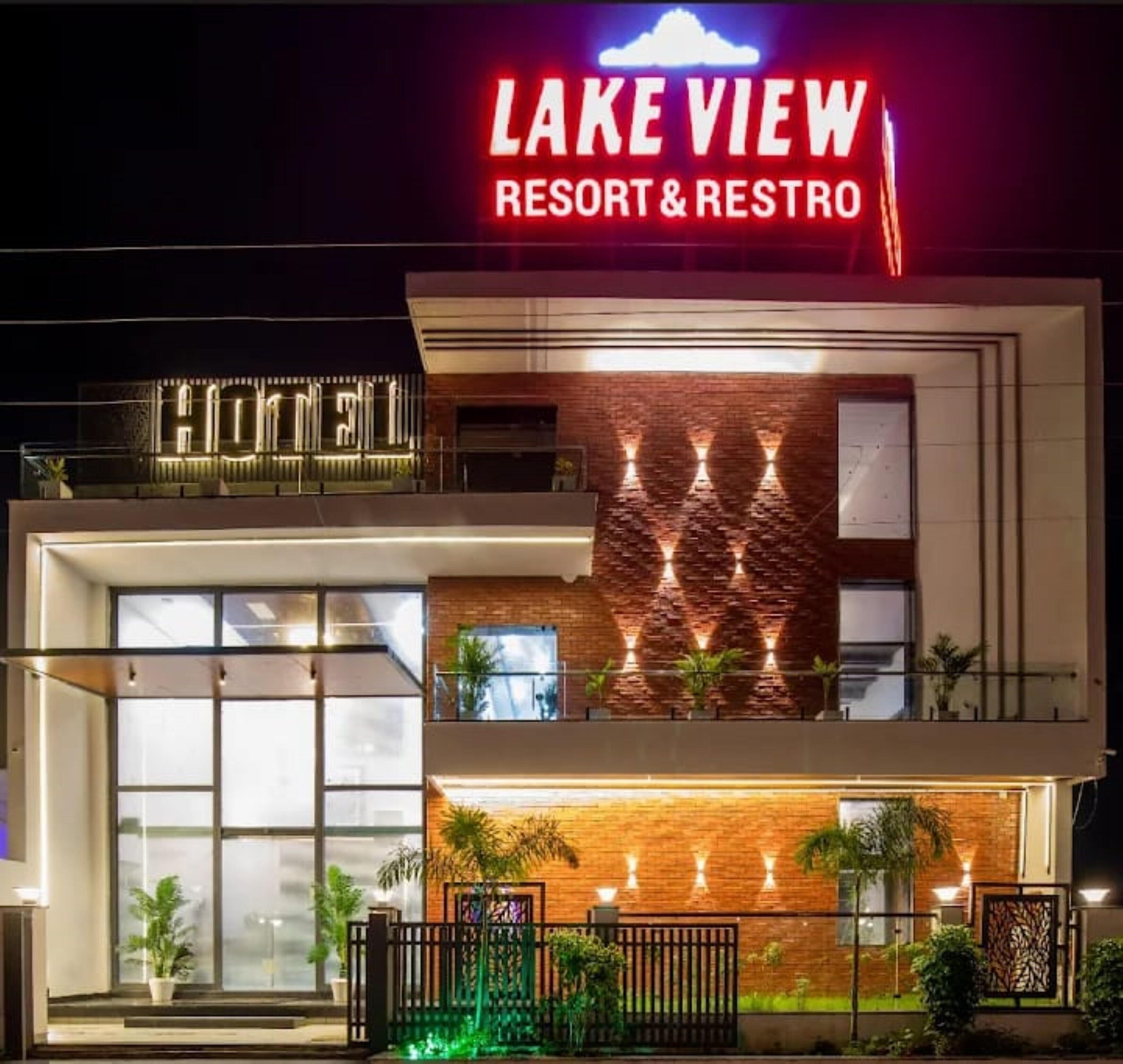 Fachada de la propiedad