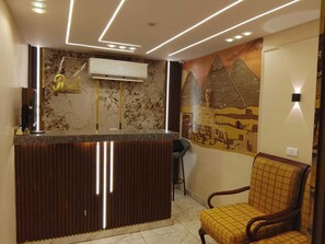 Lobby - ش ابو الهول السياحى (giza)