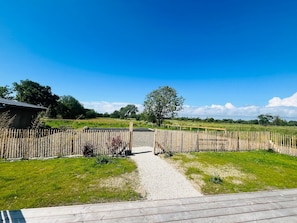 Balcony - 2 Houses for a Large Family or Group (Gouville-sur-Mer)