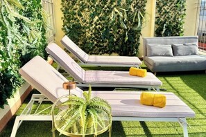 Property grounds - Studio with Mezzanine and Private Terrace in Parque Retiro (Madrid)