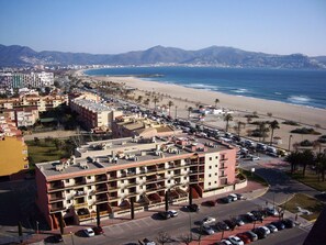 Exterior - 0089-MIRABLAU Apartment with side views of the beach (Empuriabrava)