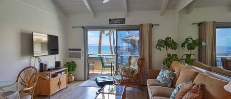 Smart TV, DVD player, stereo