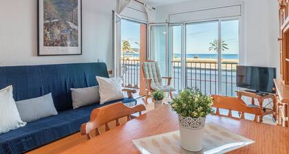 0090-MARENOSTRUM Beachfront apartment
