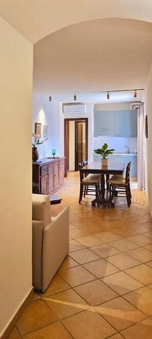 Deluxe Apartment, City View | Interior - Residence Internazionale (Pietrasanta)