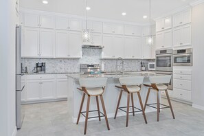 Fridge, microwave, oven, stovetop - Pool Home with lake view at Arborwood Preserve*** (Fort Myers)