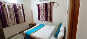 Comfort Apartment, Balcony, Courtyard View - Nunes sea Villa (Candolim)