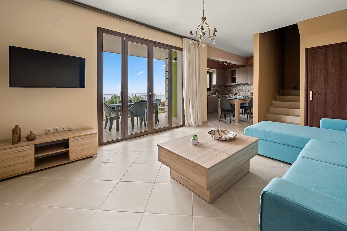 Maison, fumeur | 4 chambres