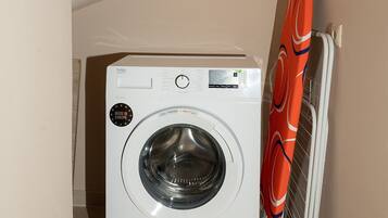 Appartement, fumeurs | 4 chambres